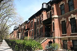 Bissell Street District in the Lincoln Park neighborhood