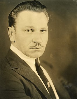 Wallace Beery in 1921
