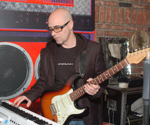 Cuccurullo performing in 2009