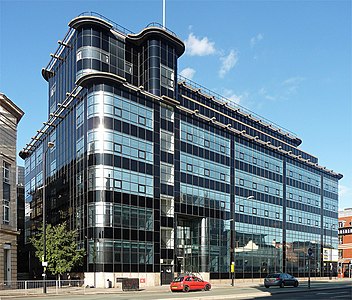 Daily Express Building in Manchester, UK (1936–1939)
