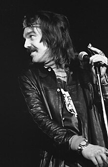 Beefheart performing at Convocation Hall in 1974