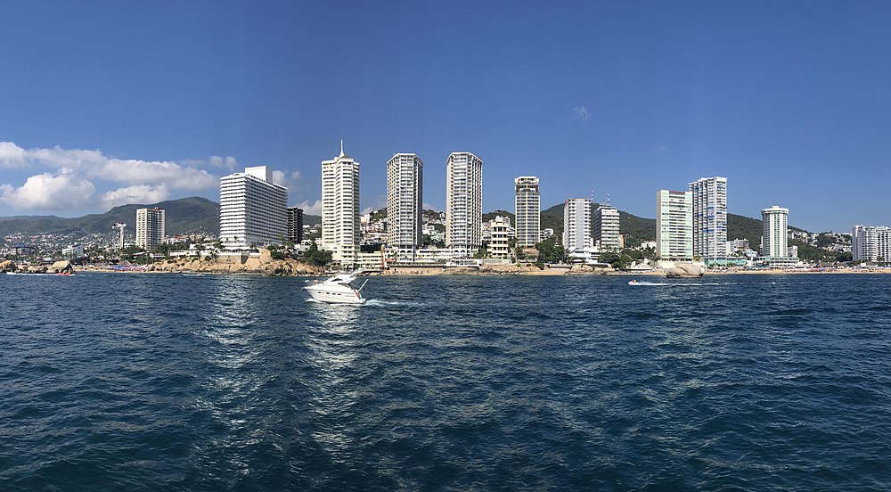 Panoramic view of the bay.