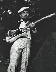 Buchanan performing at the Pinecrest Country Club, Shelton, Connecticut, 1978