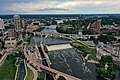Saint Anthony Falls, jew il-Waqgħat ta' Saint Anthony (Dakota: Owámniyomni, lit. 'whirlpool'), li tinsab fit-tarf tal-grigal taċ-ċentru ta' Minneapolis, Minnesota,