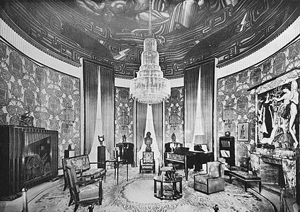 Salon of the Hôtel du Collectionneur, furnished by Émile-Jacques Ruhlmann, painting by Jean Dupas, design by Pierre Patout