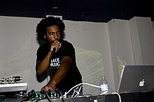 Thavius Beck performing at Low End Theory in 2009.