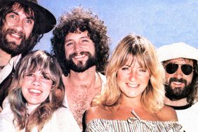 Mick Fleetwood, Stevie Nicks, Lindsey Buckingham, Christine McVie, and John McVie of Fleetwood Mac, circa 1975