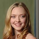 Amanda Seyfried at an event for Alpha Dog (2006)