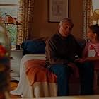 Robert De Niro and Poppy Gagnon in The War with Grandpa (2020)