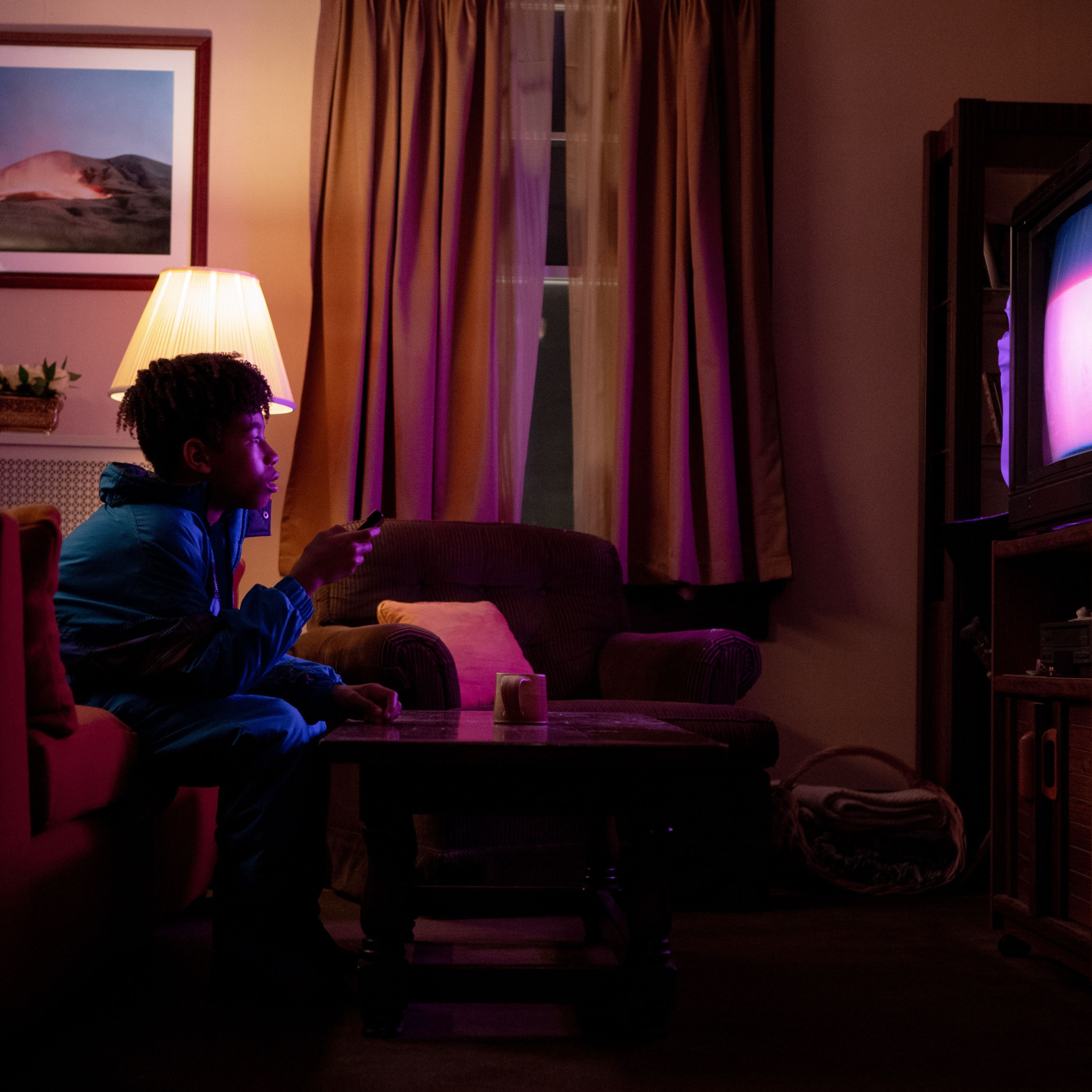 I Saw the TV Glow: Actor watches The Pink Opaque TV show